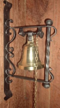 Campana bronce con ménsula hierro varios tamaños