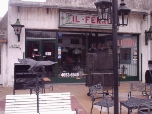 Frente del local de ventas