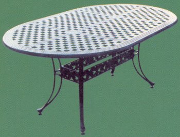 Mesa oval "Chateau"
